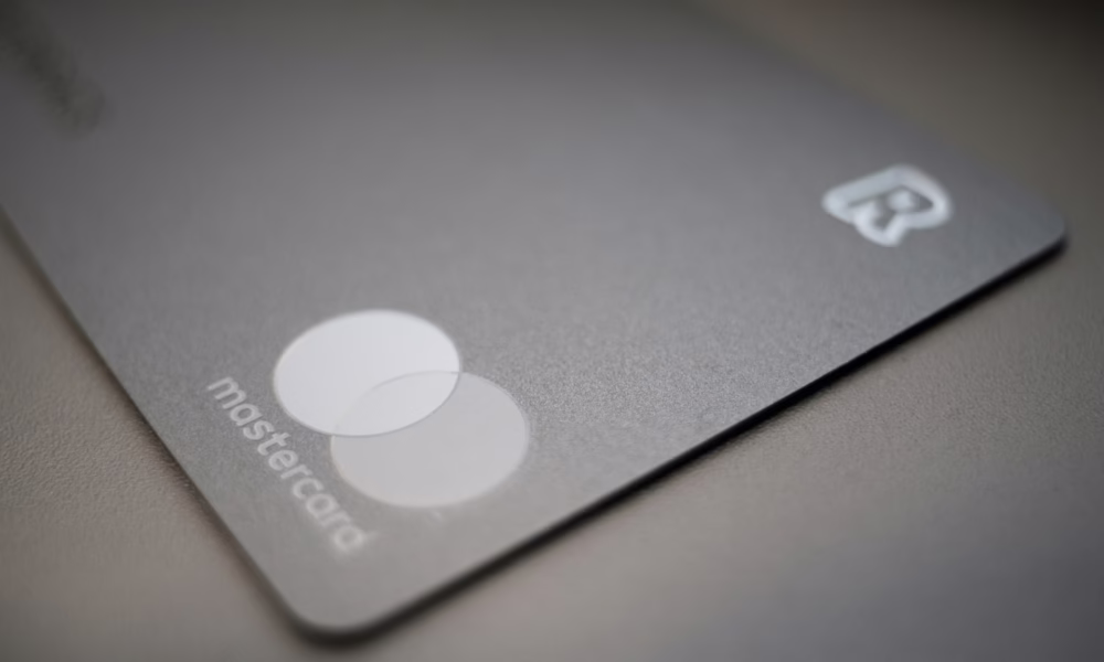 Revolut – jak działa, dlaczego warto i jak zarabiać z jego pomocą?